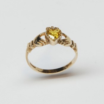 9ct Gold Topaz Claddagh Ring